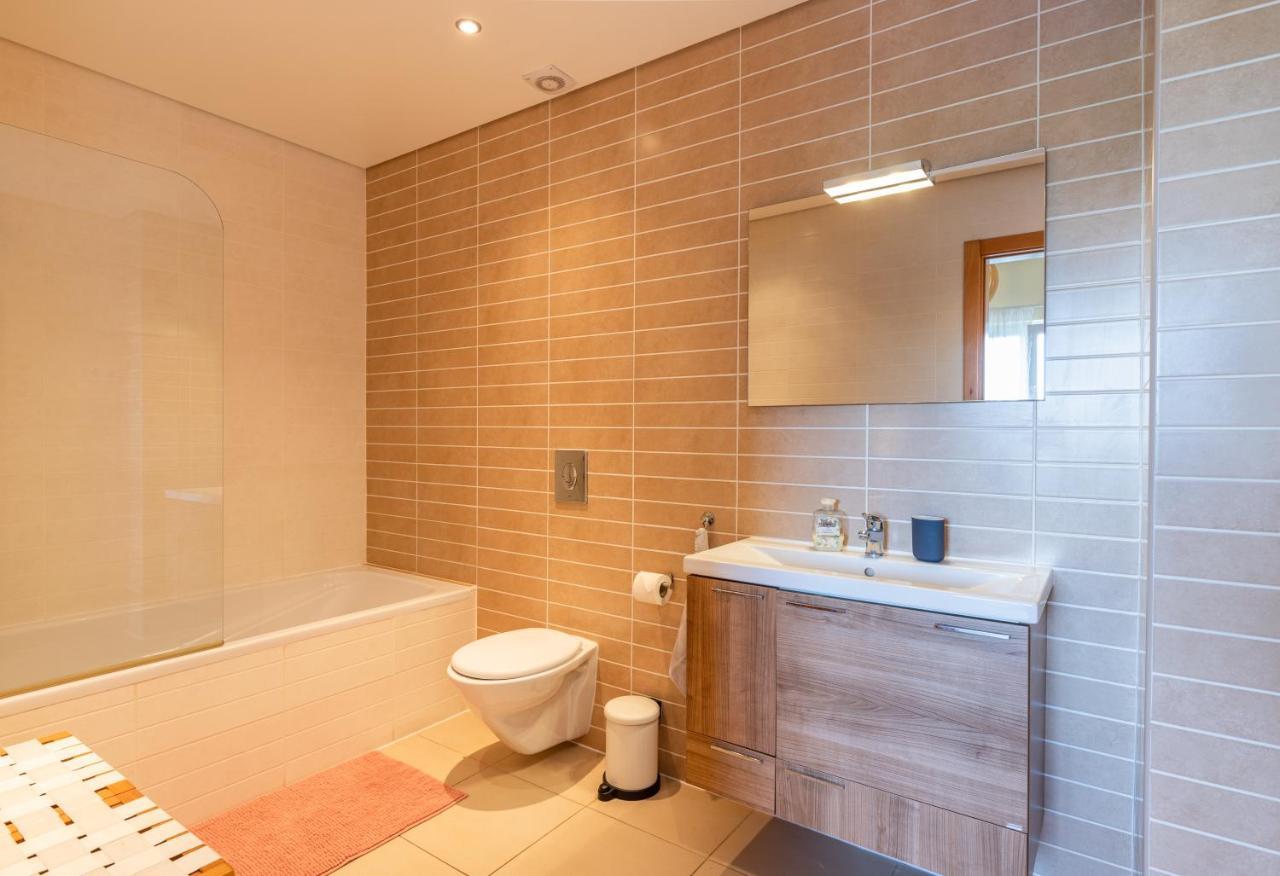 Casa Laranja, Aromas Burgau Apartment ภายนอก รูปภาพ